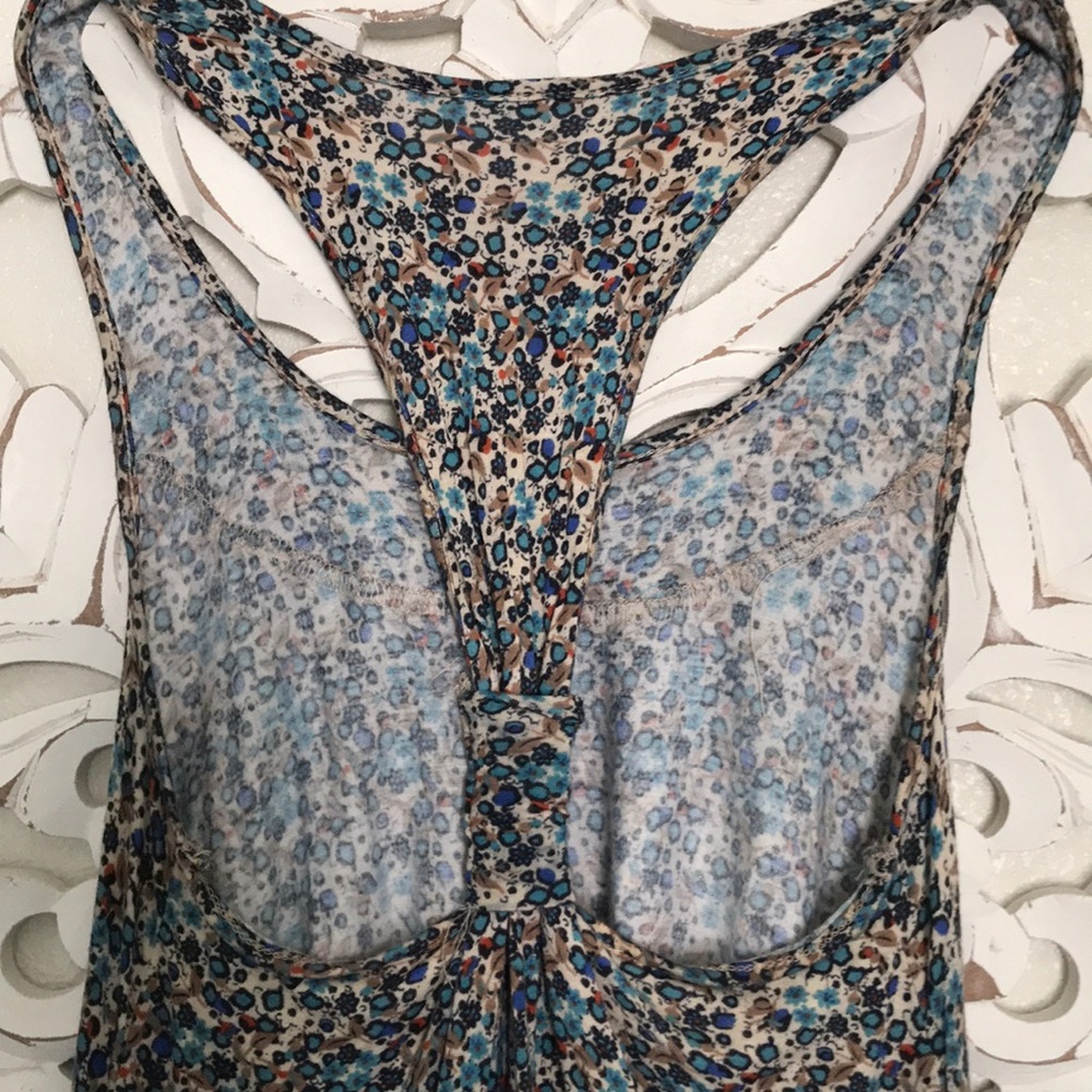Cute Racer Back Top - Picture 3 of 3